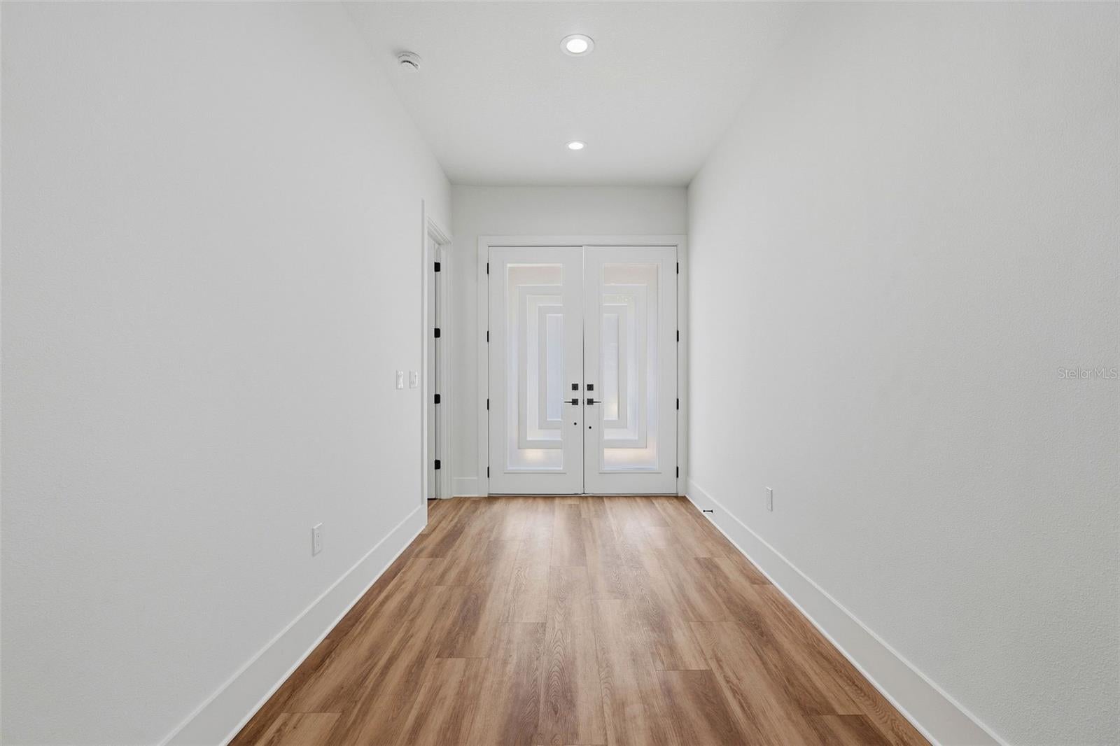 2914 W Walnut St, Tampa, FL 33607 photo