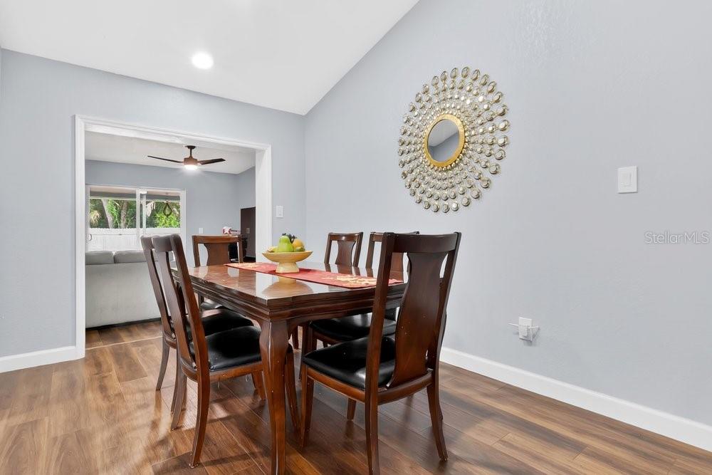 1092 W Riviera Blvd, Oviedo, FL 32765 photo
