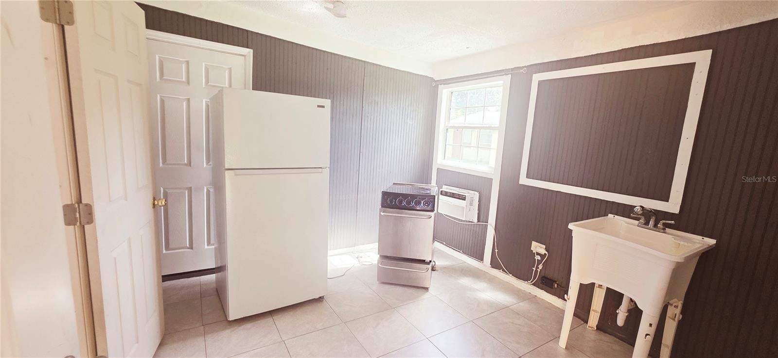 1135 Holden Ave #1/2, Orlando, FL 32839 photo