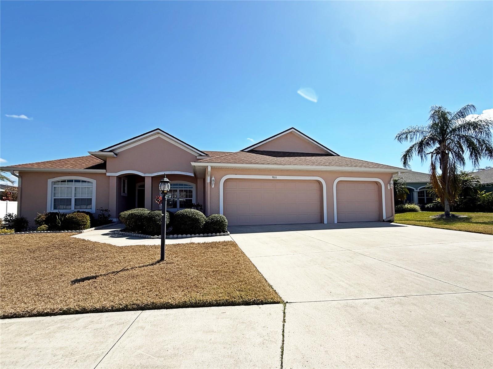 9011 Province St, Sarasota, FL 34240 photo