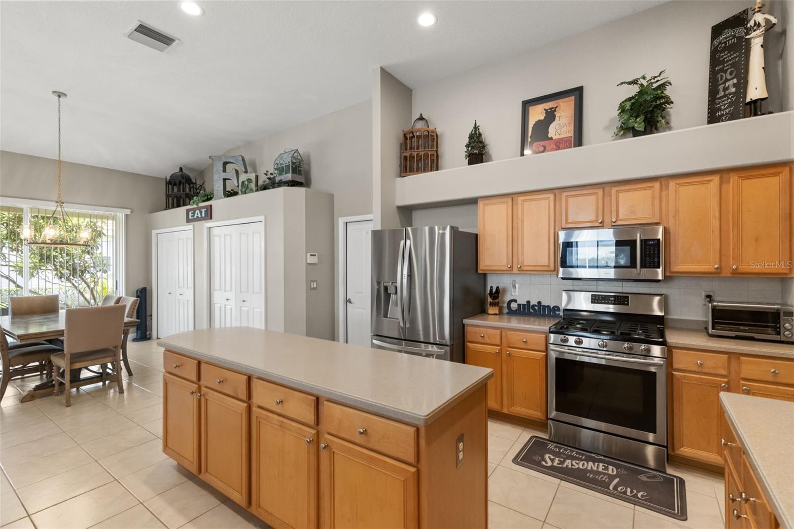 10236 Estuary Dr, Tampa, FL 33647 photo