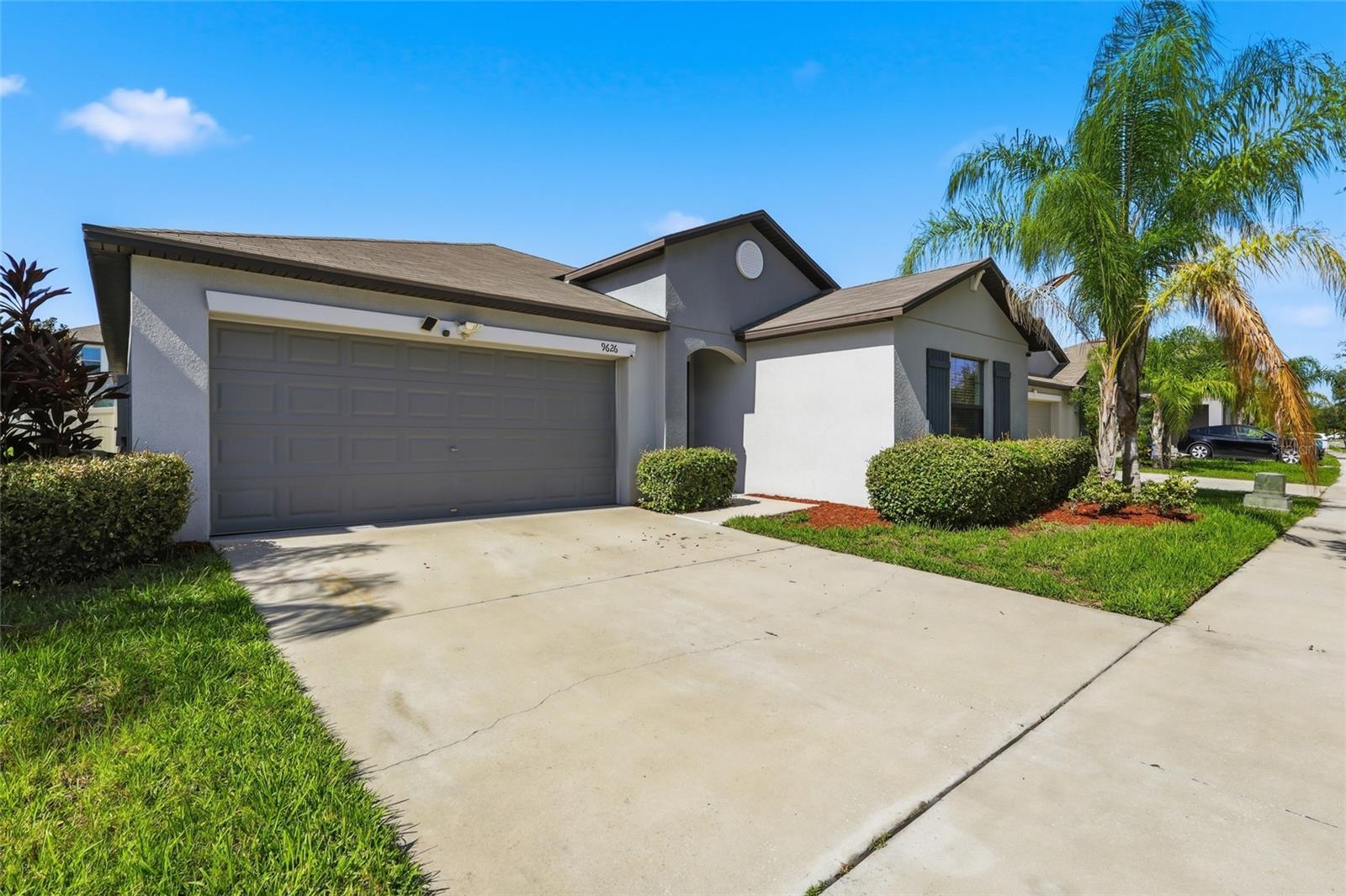 9626 Sage Creek Dr, Ruskin, FL 33573 photo