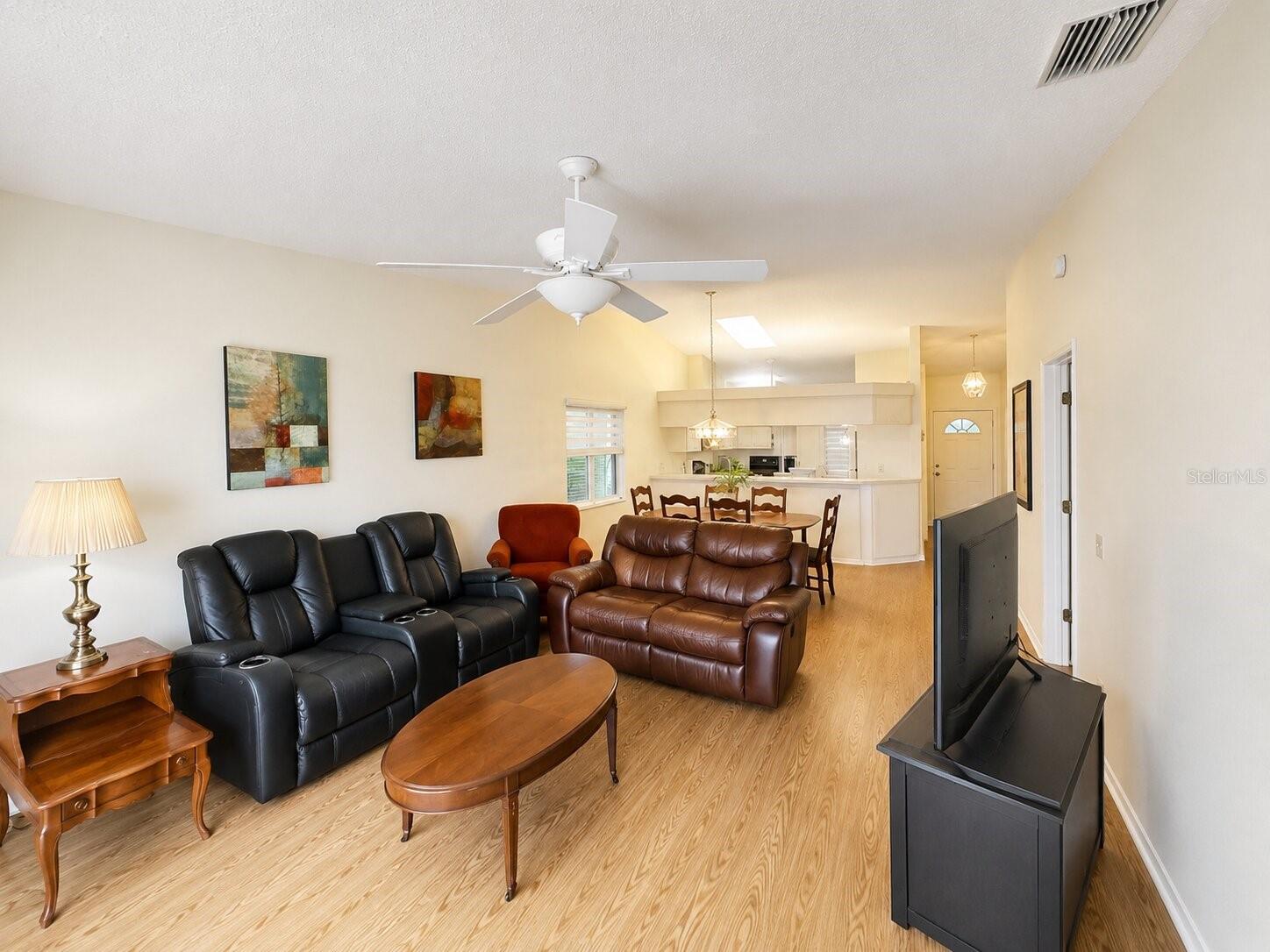 5530 37 St, Bradenton, FL 34203 photo
