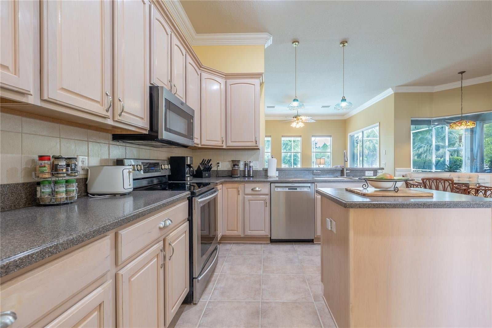 1626 E Gate Dancer Cir, Inverness, FL 34453 photo