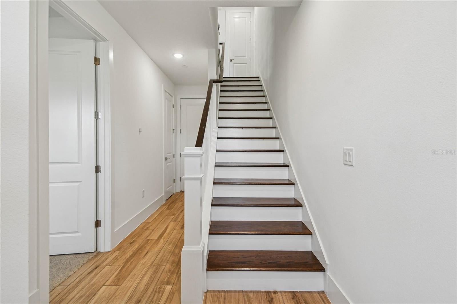 221 Pasquala, Oviedo, FL 32765 photo