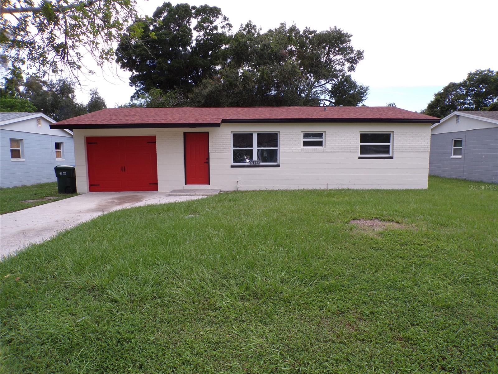 13674 120 Ln, Seminole, FL 33778