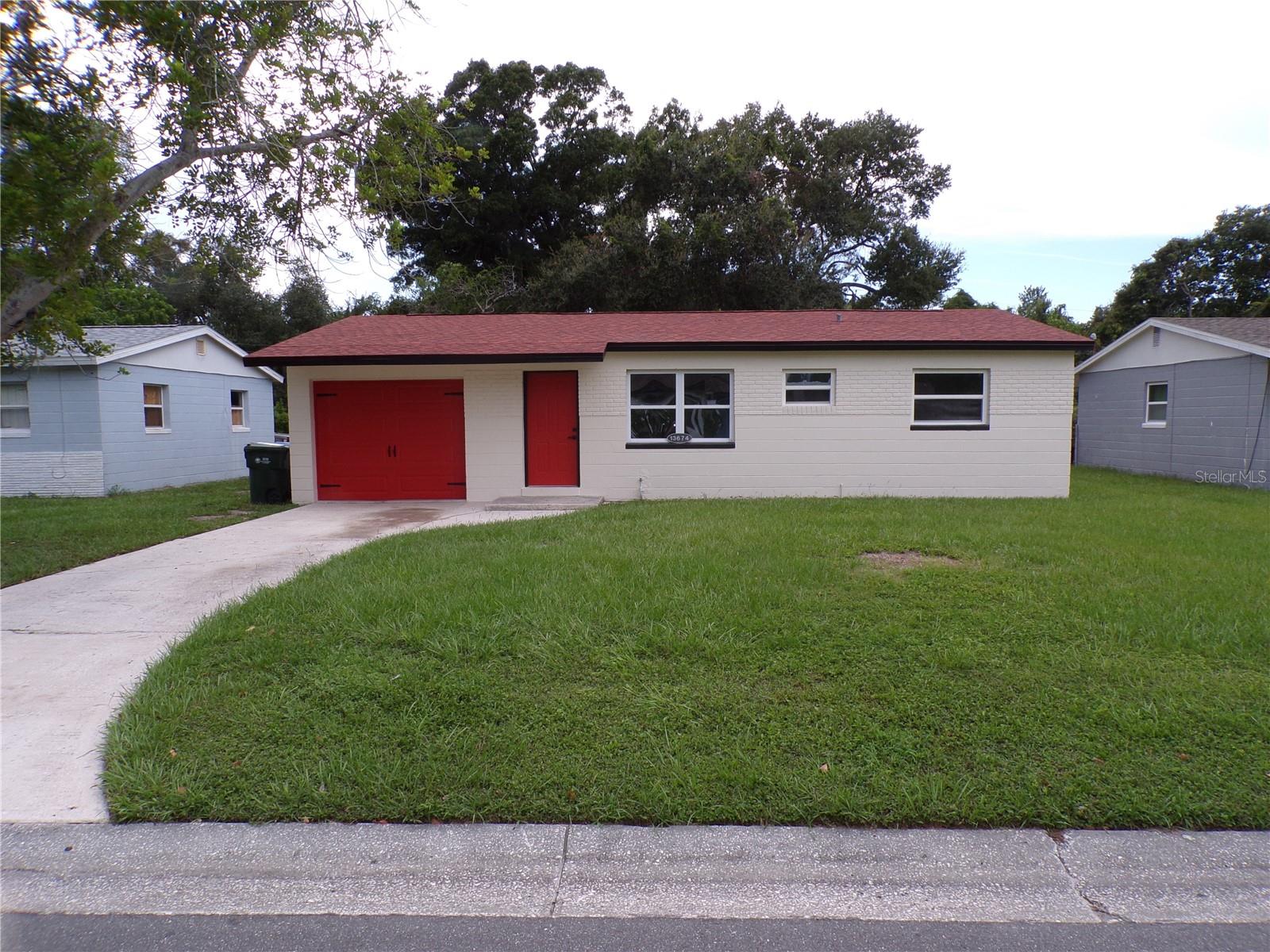 13674 120 Ln, Seminole, FL 33778 photo