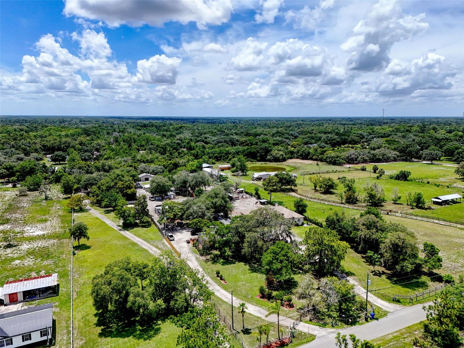 2036 Lake View Ave, Chuluota, FL 32766 photo