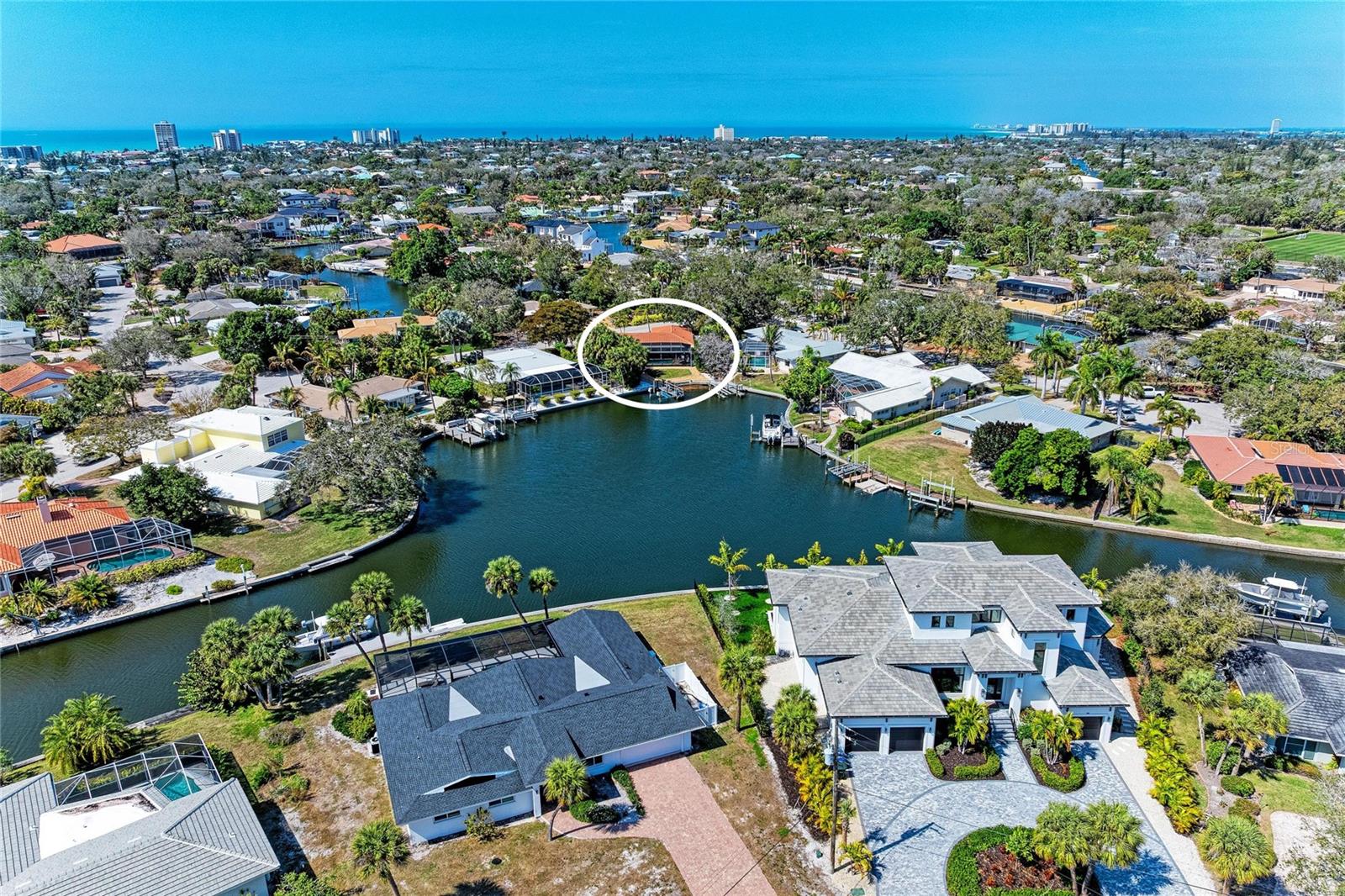5507 Contento Dr, Sarasota, FL 34242 photo