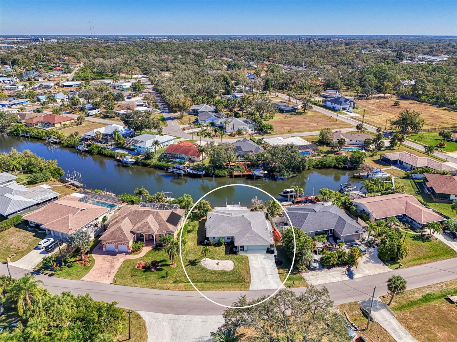 602 Portia St, Nokomis, FL 34275 photo