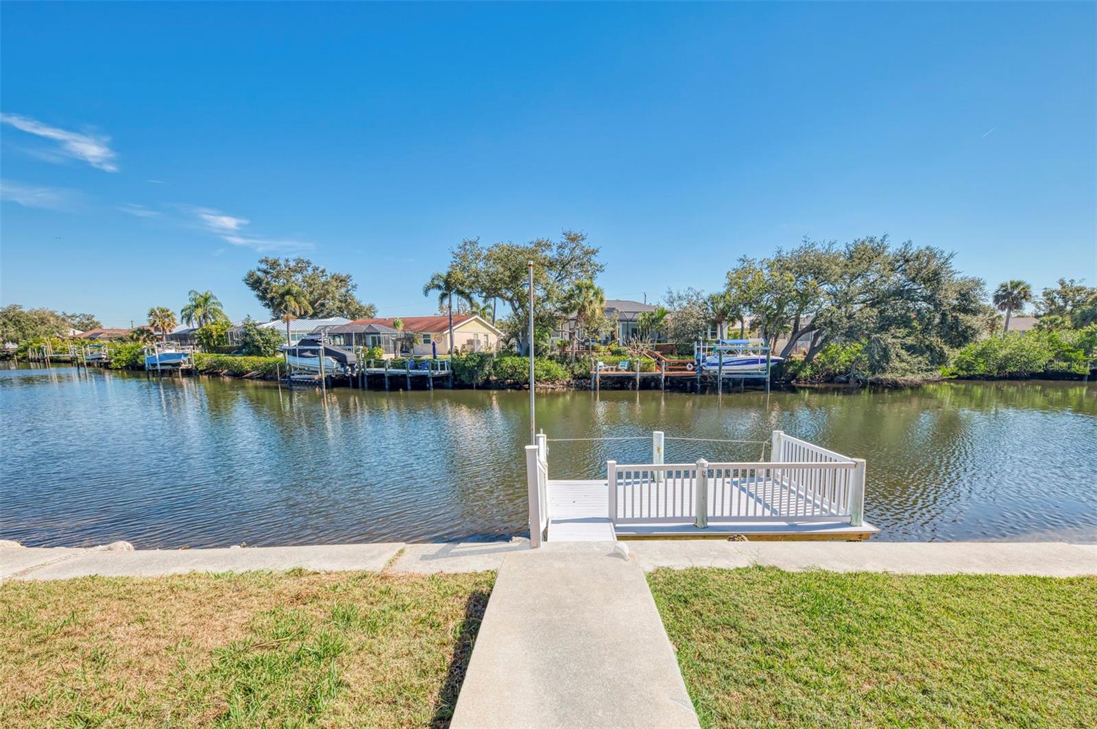 602 Portia St, Nokomis, FL 34275 photo