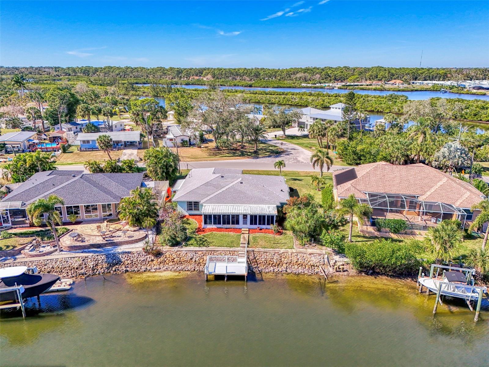 602 Portia St, Nokomis, FL 34275 photo
