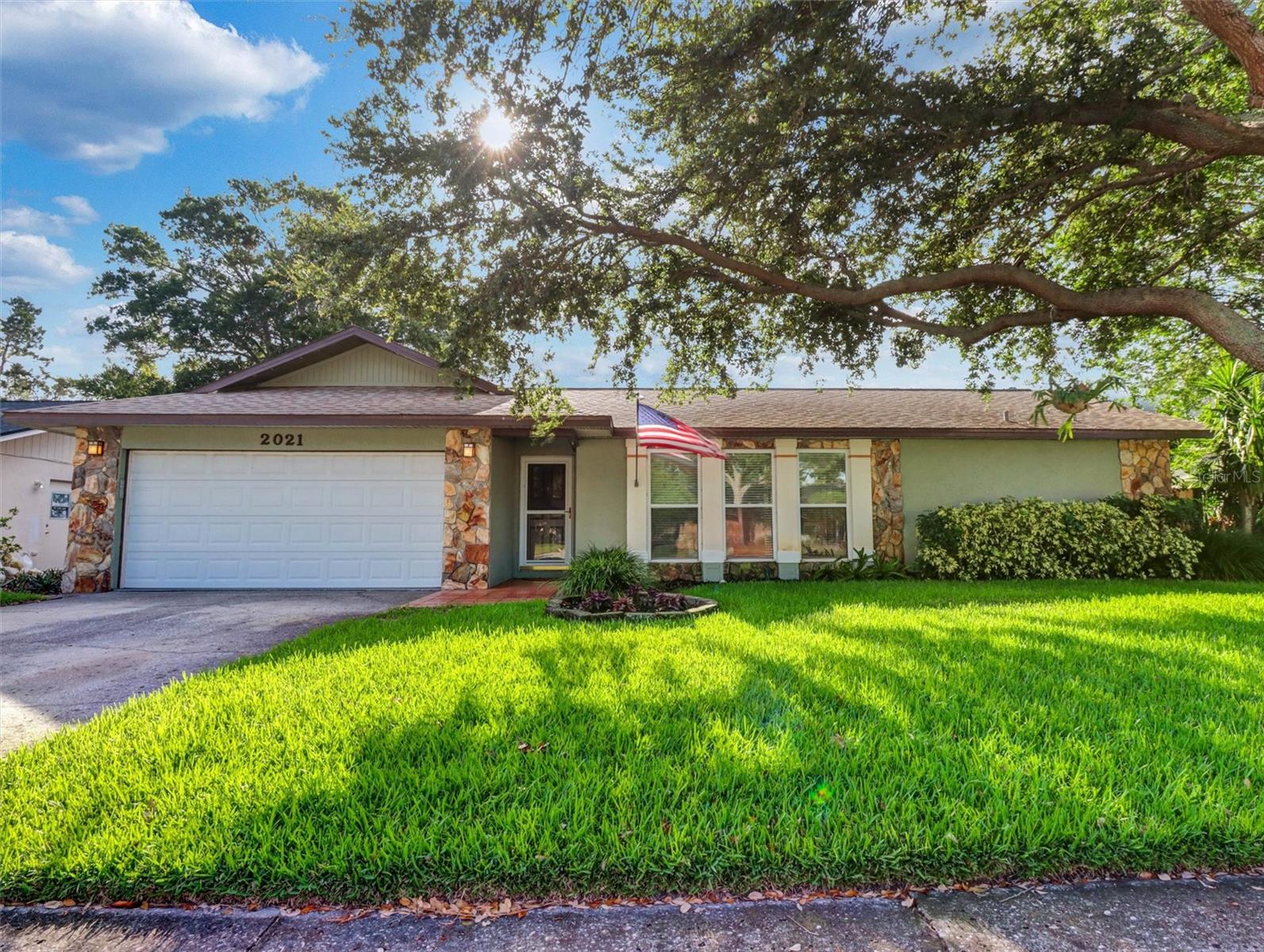2021 Todd Rd, Clearwater, FL 33763 photo