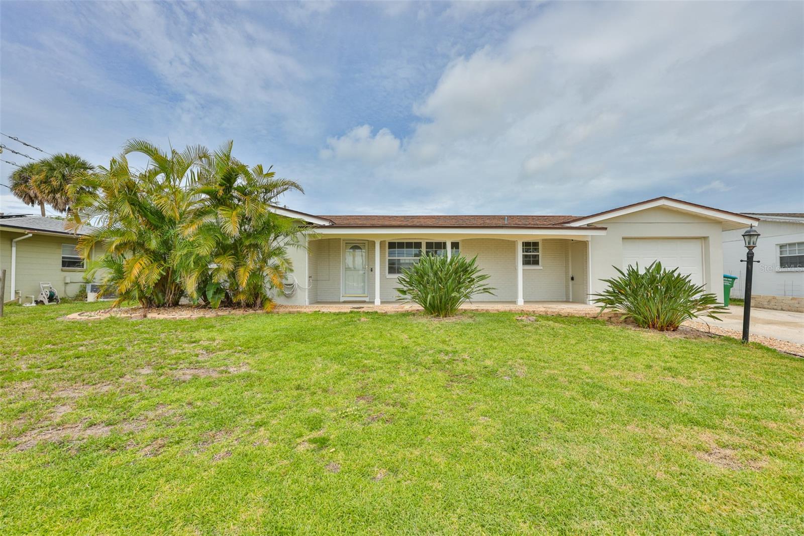 7824 115 St, Seminole, FL 33772