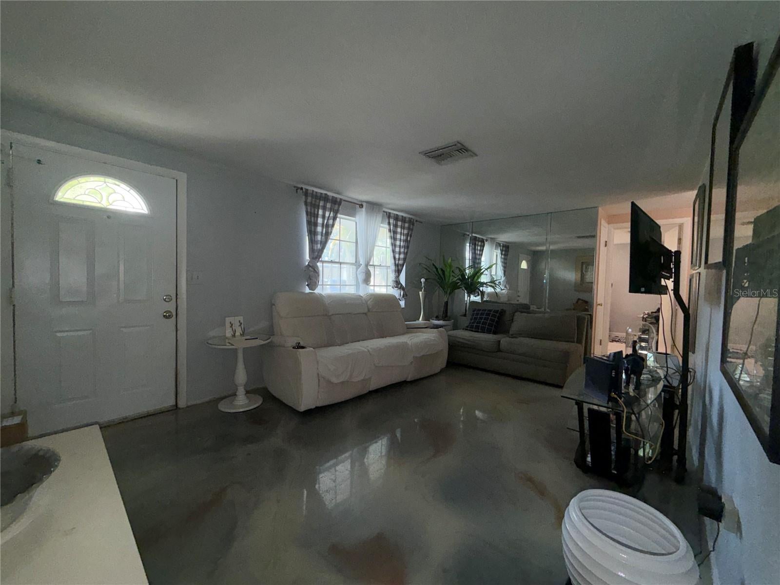 6251 6 Ave, New Port Richey, FL 34653 photo