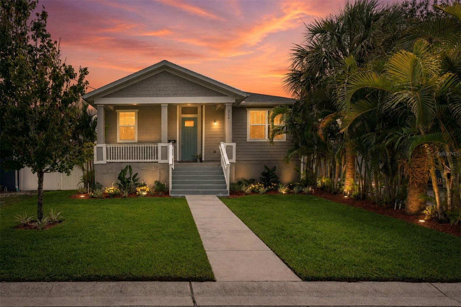 224 NE Jefferson Cir, Saint Petersburg, FL 33702 photo