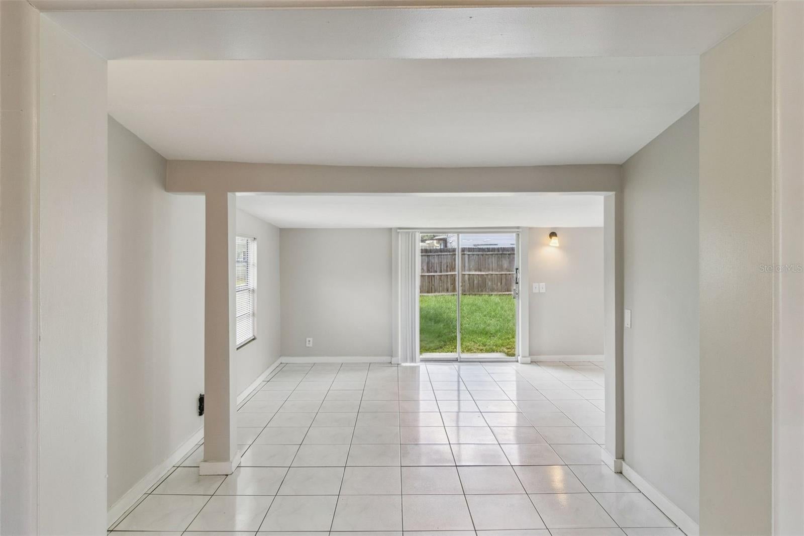 712 Clayton St, Brandon, FL 33511 photo