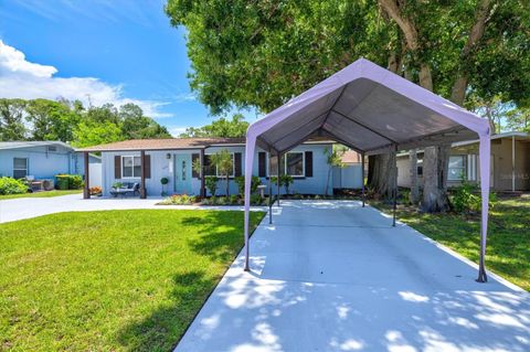 Single Family Residence in SARASOTA FL 2432 ASPINWALL STREET.jpg