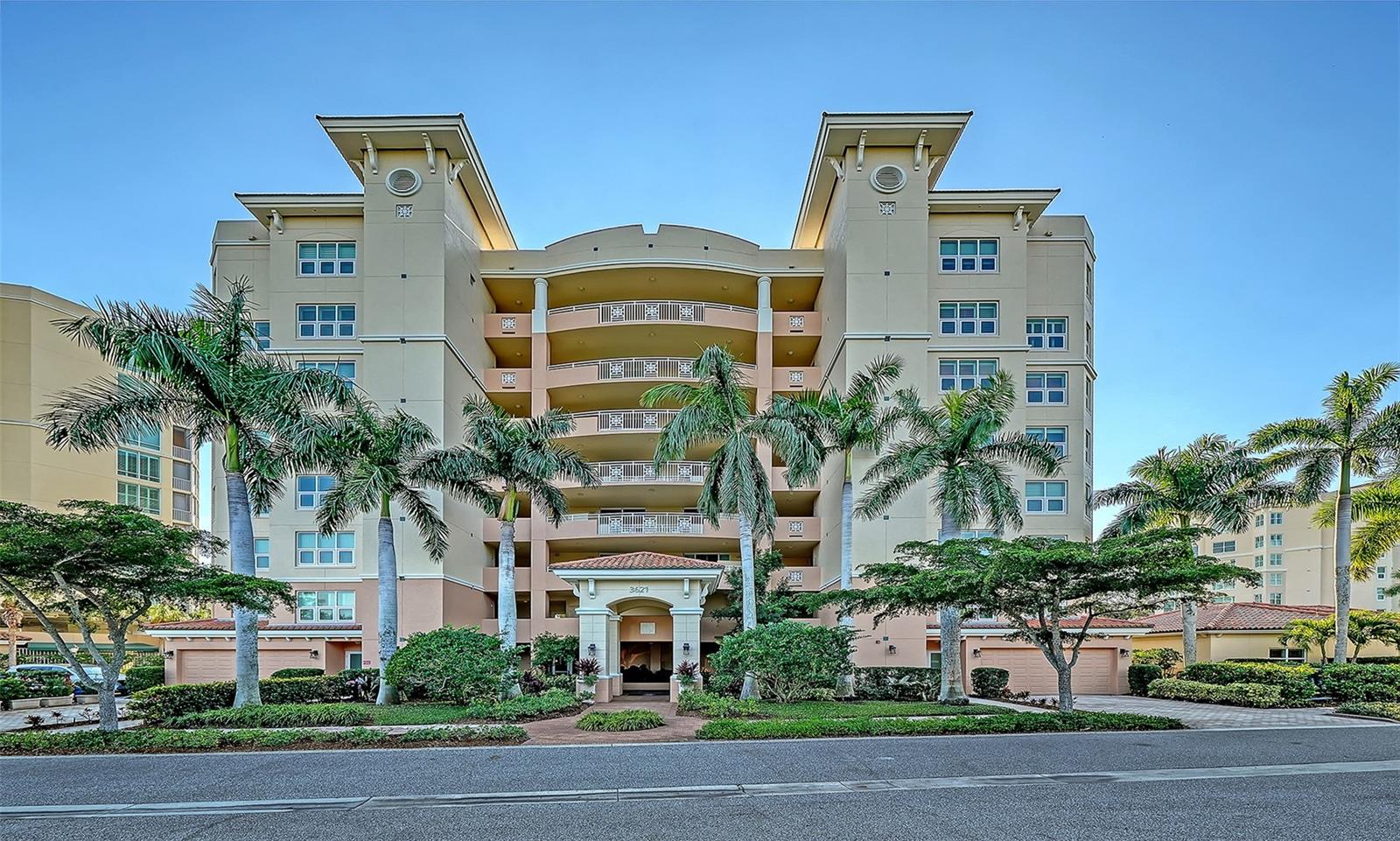 3621 Point Road 403, Osprey, FL 34229