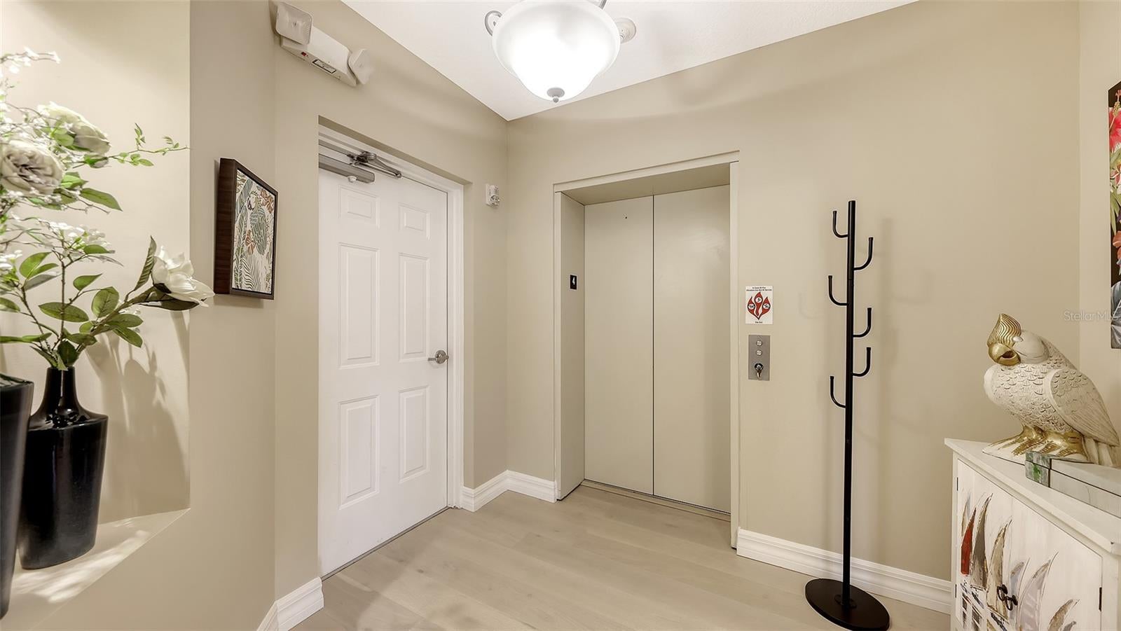 3621 N Point Road 403, Osprey, FL 34229 photo