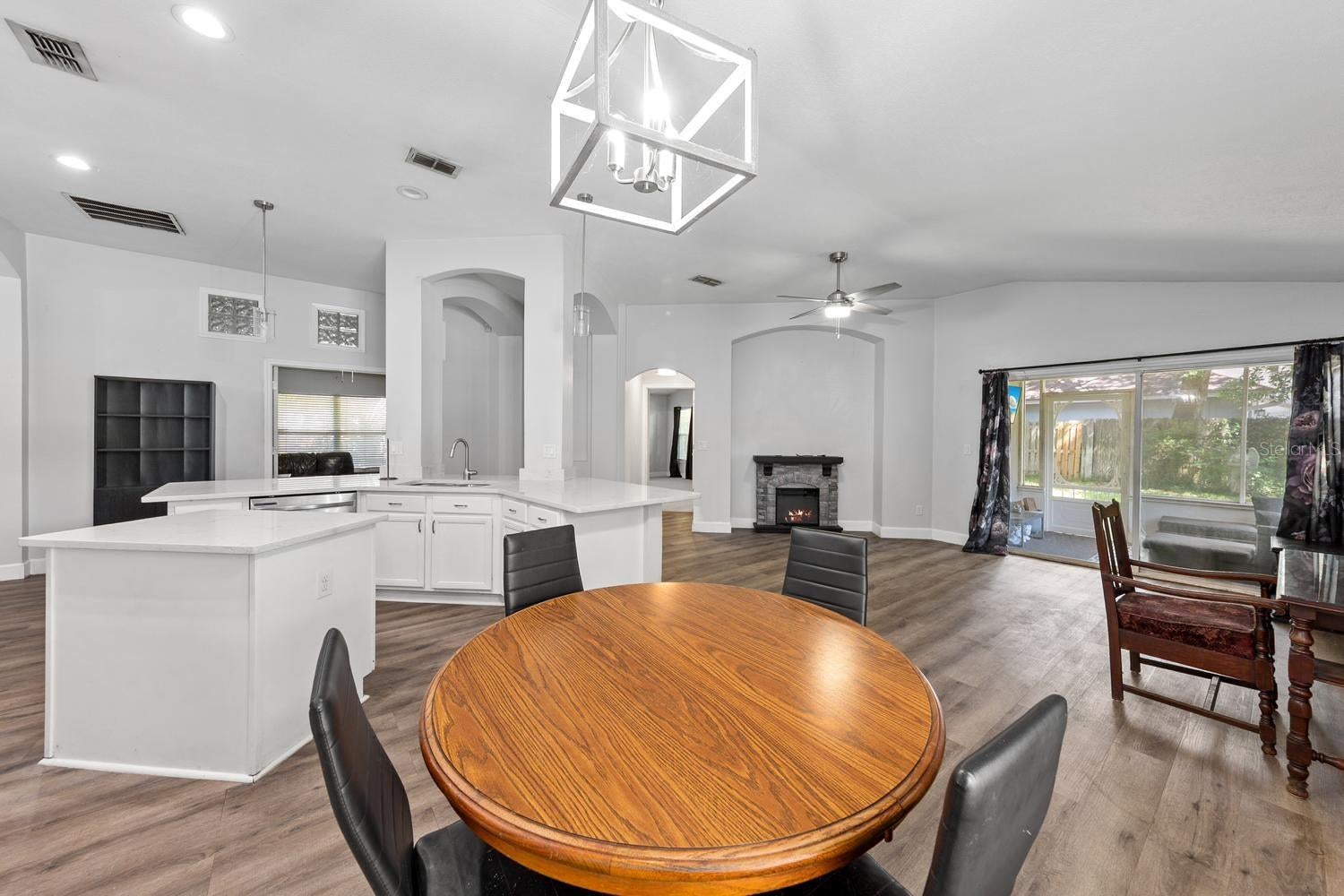1365 Shootingstar Ln, Saint Johns, FL 32259 photo