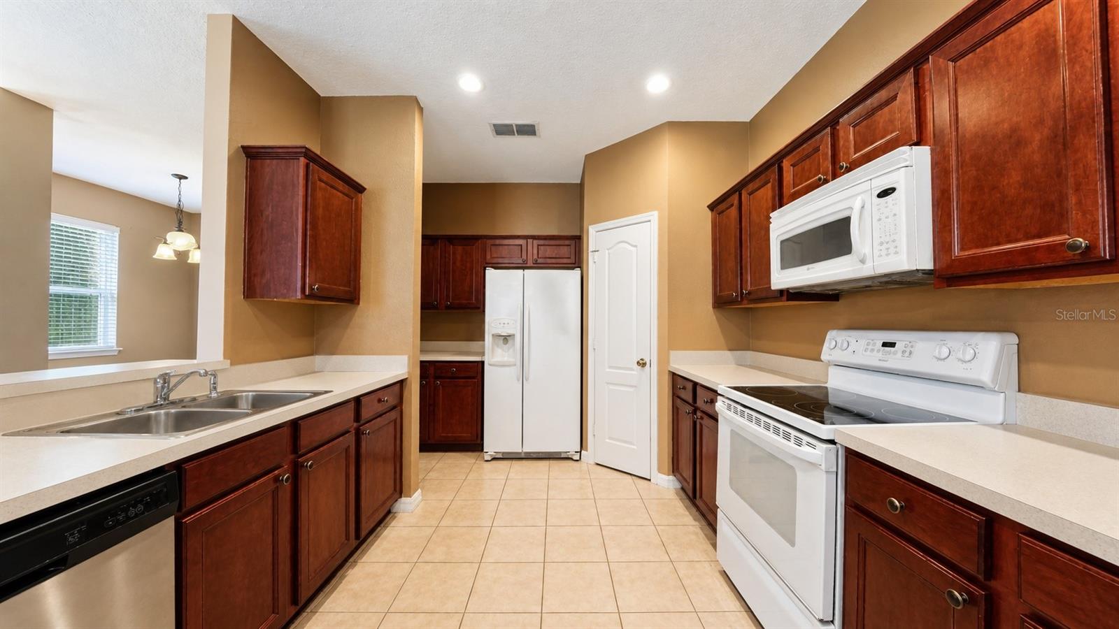 4116 Orange Tree Ct, Saint Cloud, FL 34769 photo