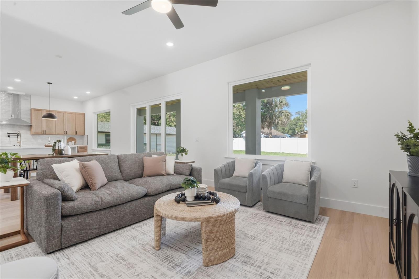1907 Mae St, Orlando, FL 32806 photo