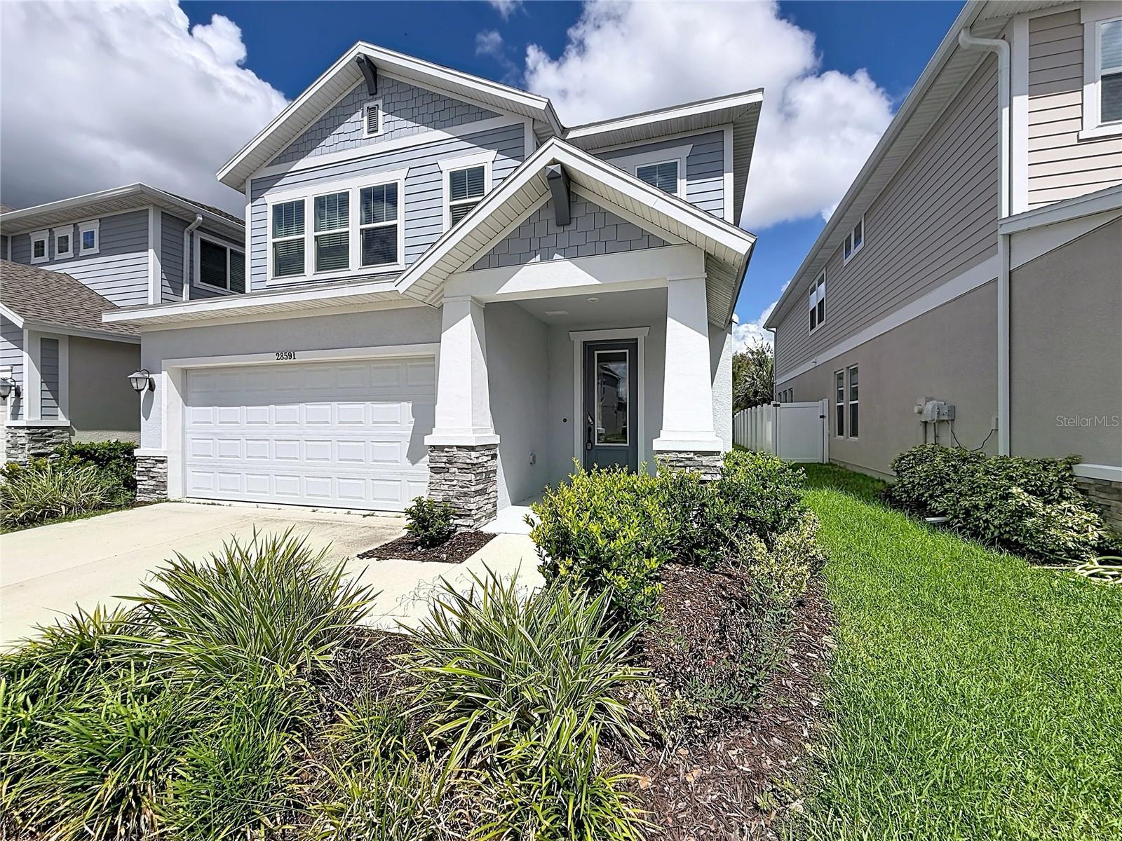 28591 Cozy Creek Dr, Wesley Chapel, FL 33543 photo