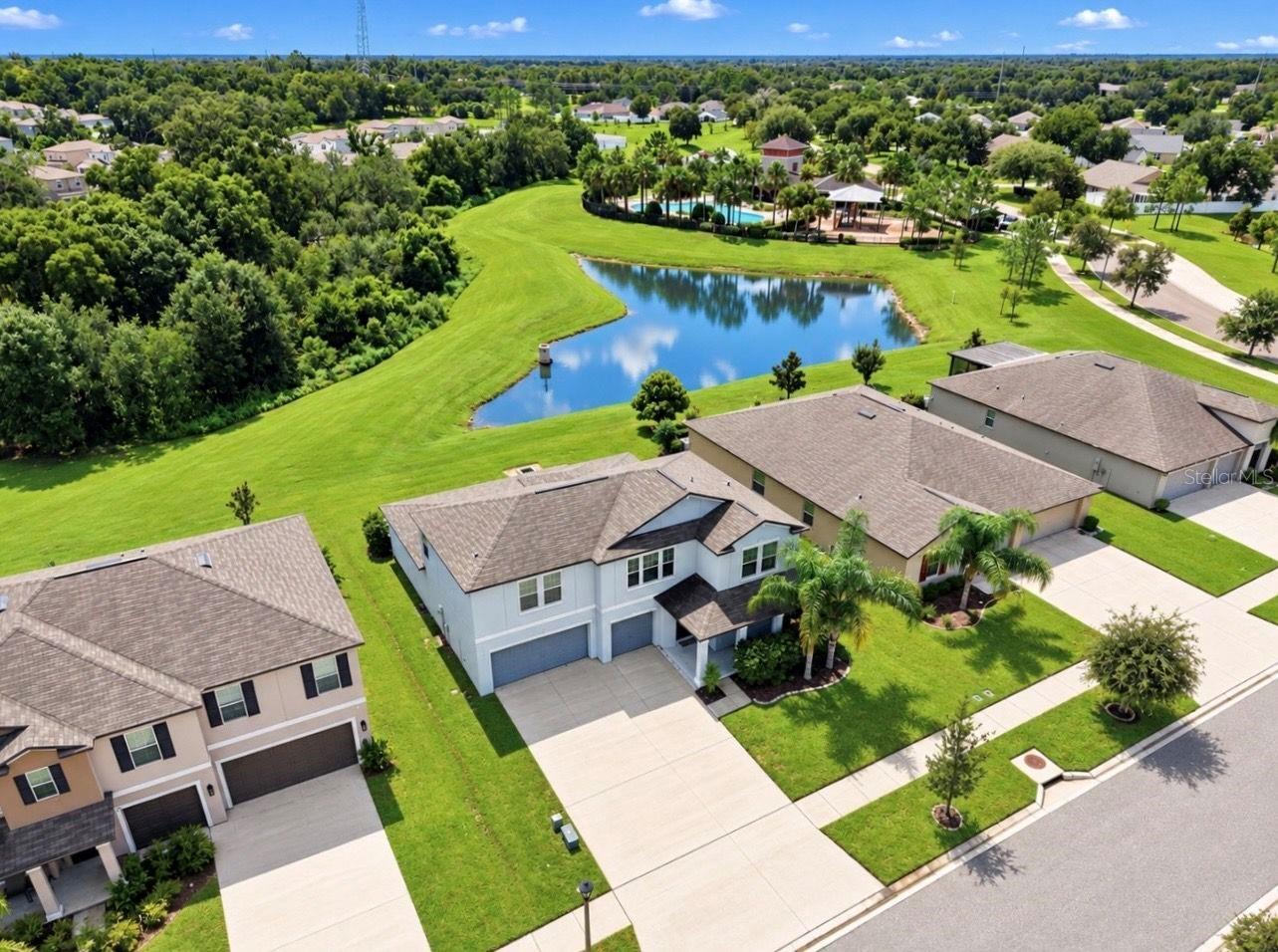 6342 Cobble Bliss St, Zephyrhills, FL 33541 photo