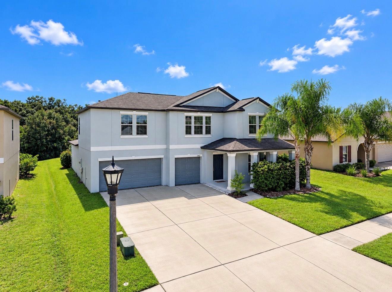 6342 Cobble Bliss St, Zephyrhills, FL 33541 photo