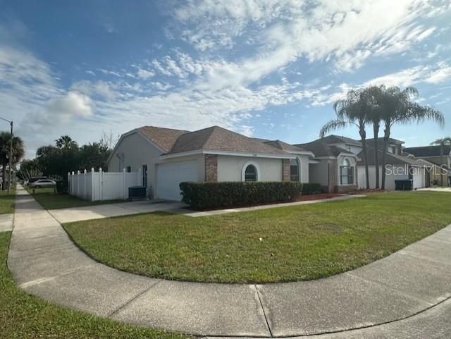 12686 Newfield Dr, Orlando, FL 32837 photo