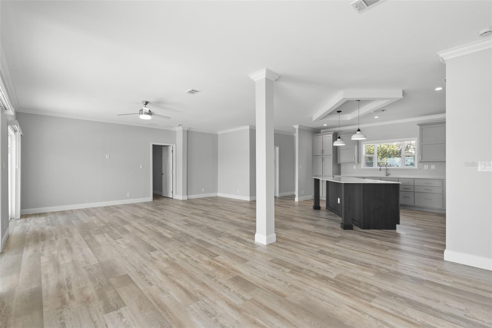 6924 Americana Dr #167, Saint Petersburg, FL 33702 photo