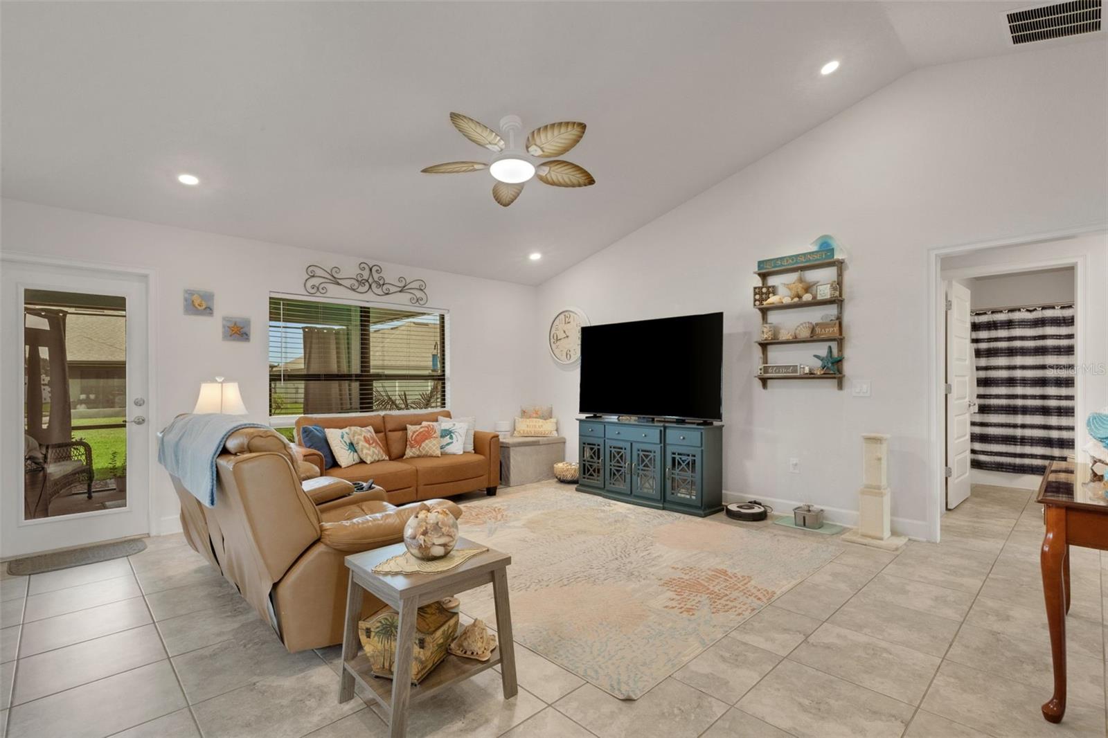 220 Heritage Park Ln, Mulberry, FL 33860 photo