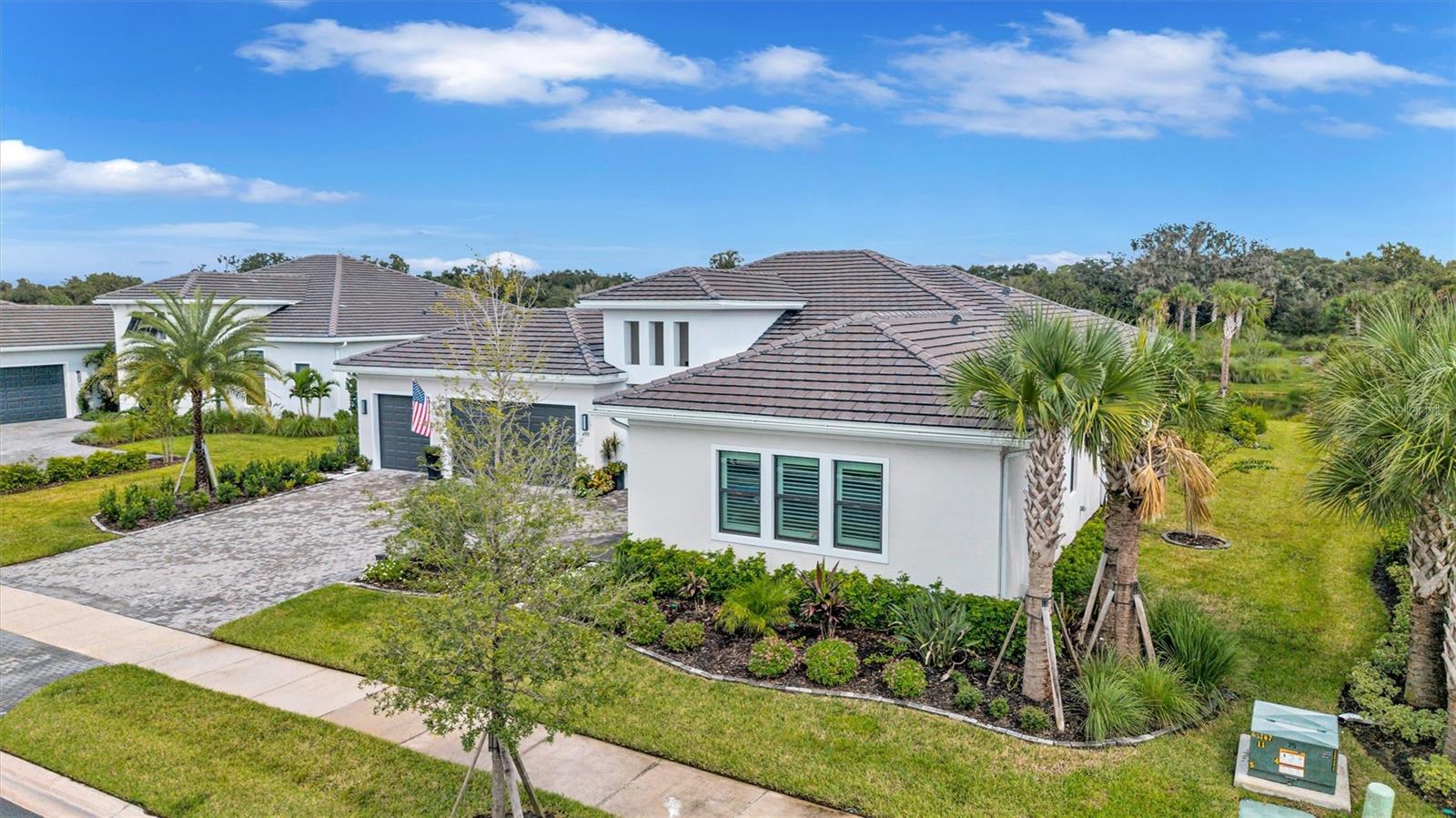4592 Mondrian Ct, Sarasota, FL 34240 photo