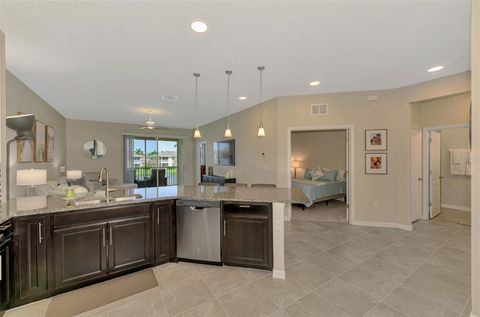 Condominium in SARASOTA FL 8417 KARPEAL DRIVE #4 13.jpg