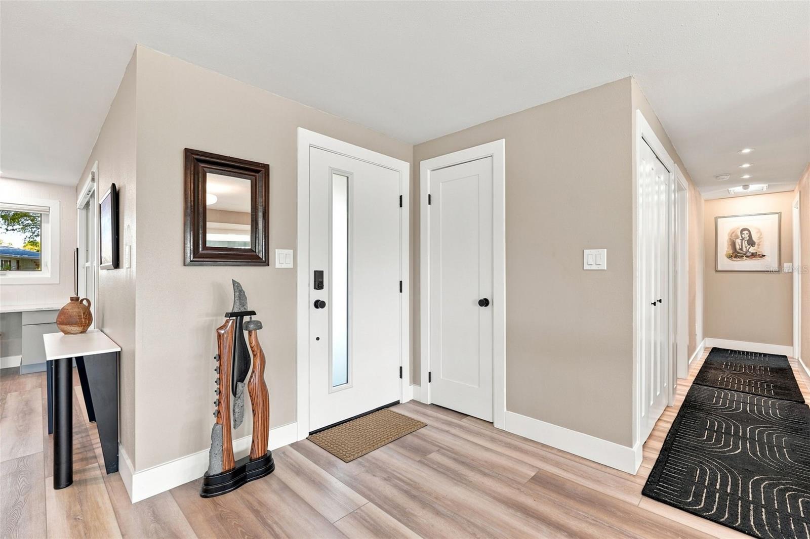 2303 Constitution Blvd, Sarasota, FL 34231 photo