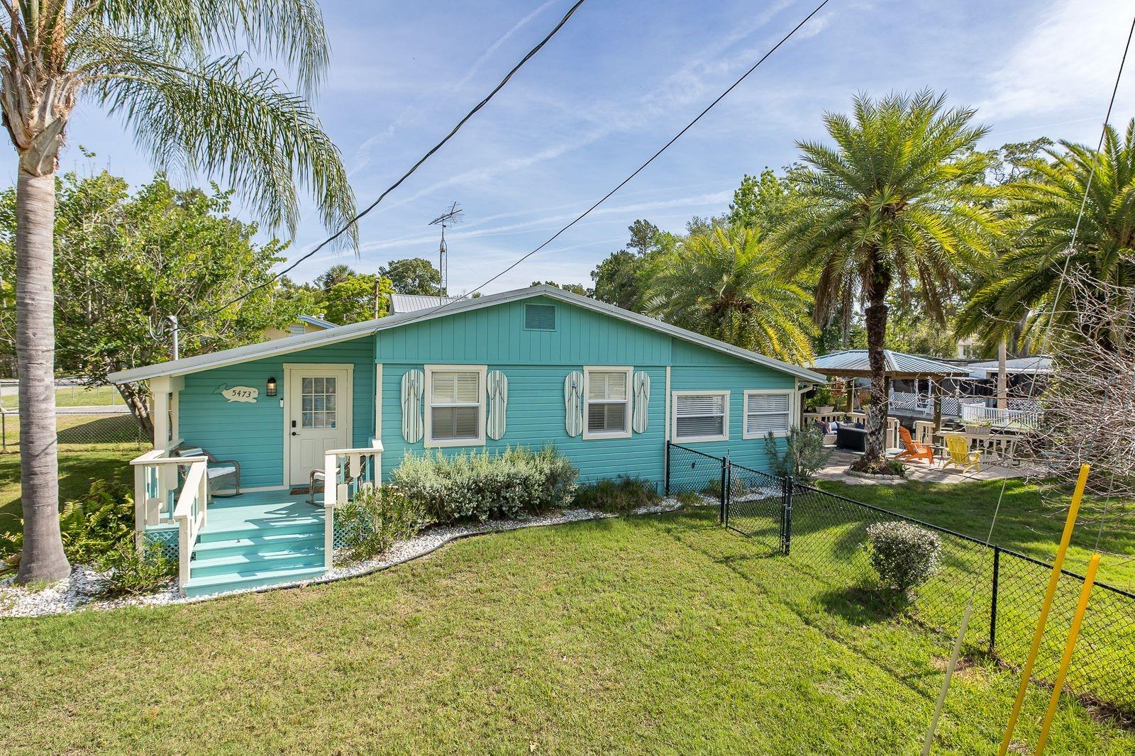 5473 Darlene St, Weeki Wachee, FL 34607
