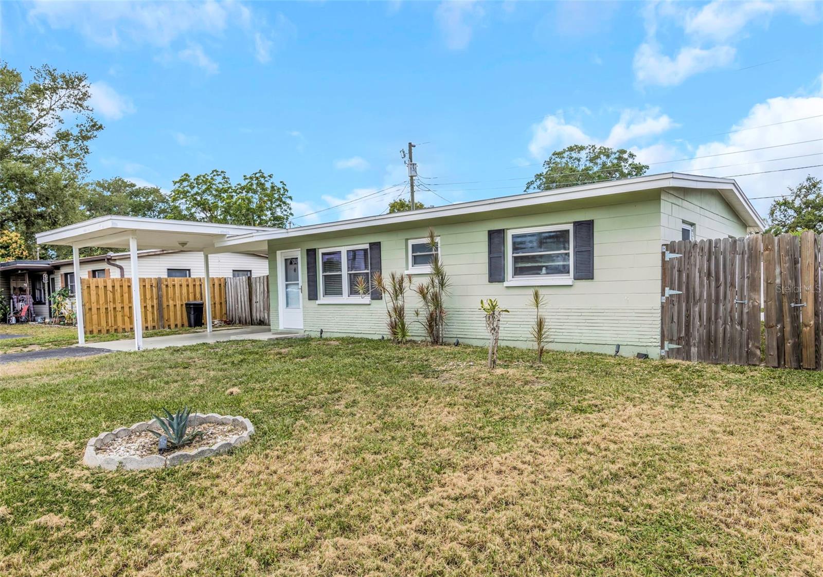 5711 92 Ave, Pinellas Park, FL 33782 photo