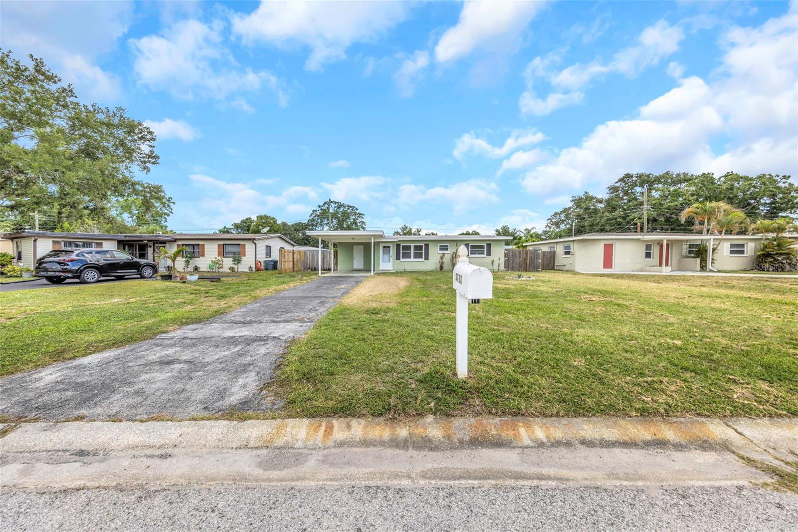 5711 92 Ave, Pinellas Park, FL 33782 photo