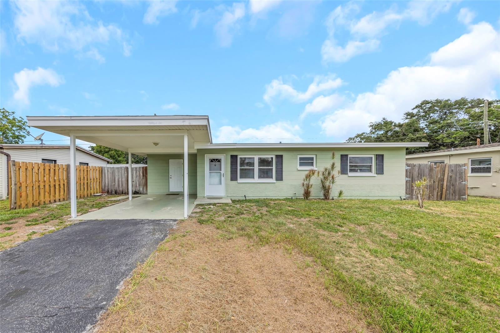 5711 92 Ave, Pinellas Park, FL 33782