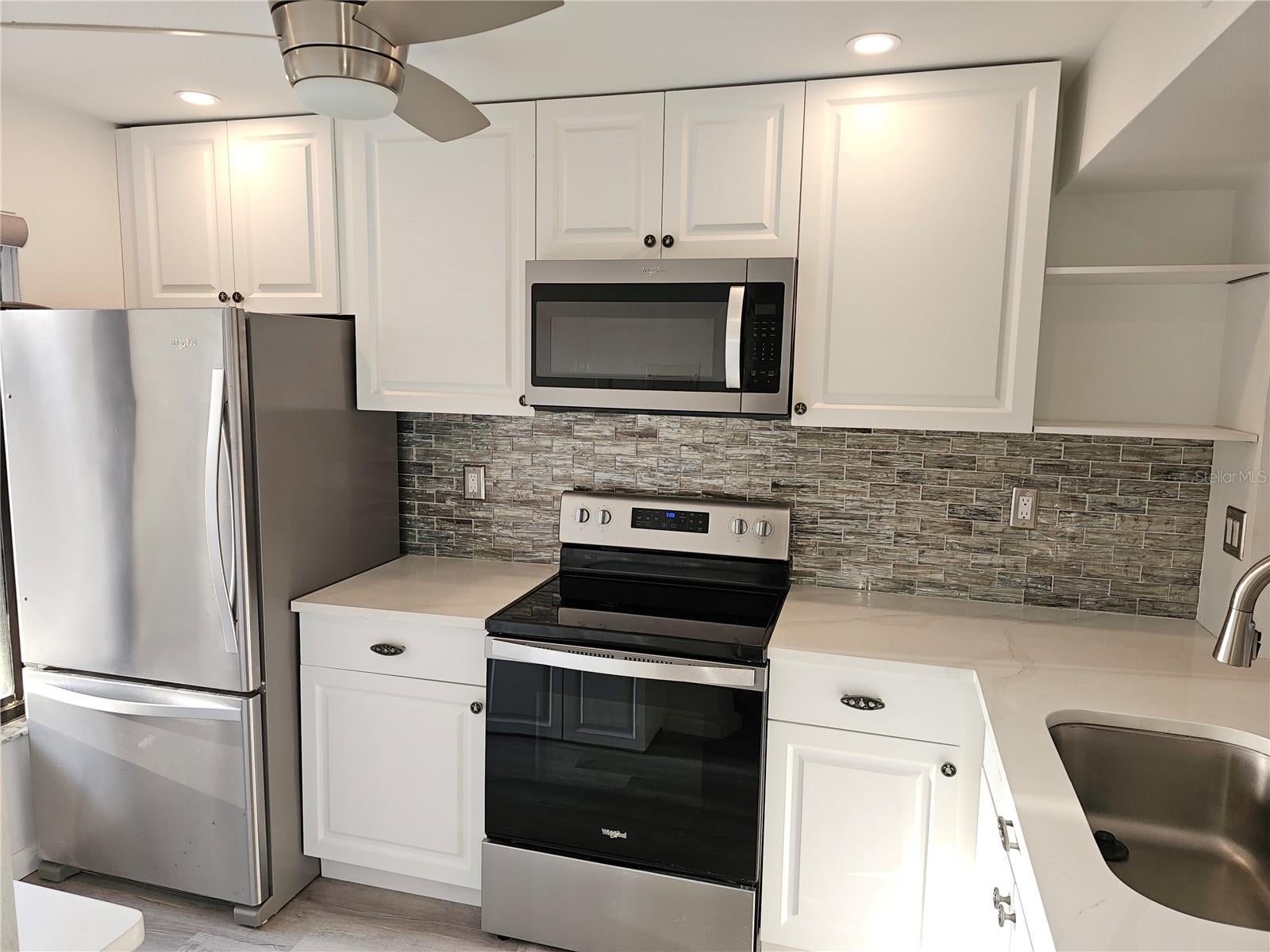6343 Palma De Mar Blvd #126, Saint Petersburg, FL 33715 photo