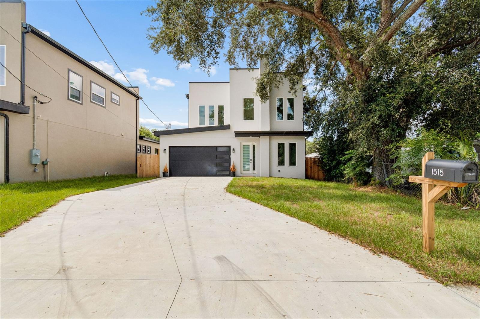 1515 27 Ave, Tampa, FL 33605