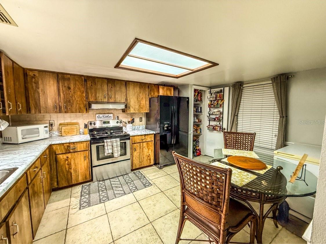 35058 Whispering Oaks Blvd, Dade City, FL 33523 photo