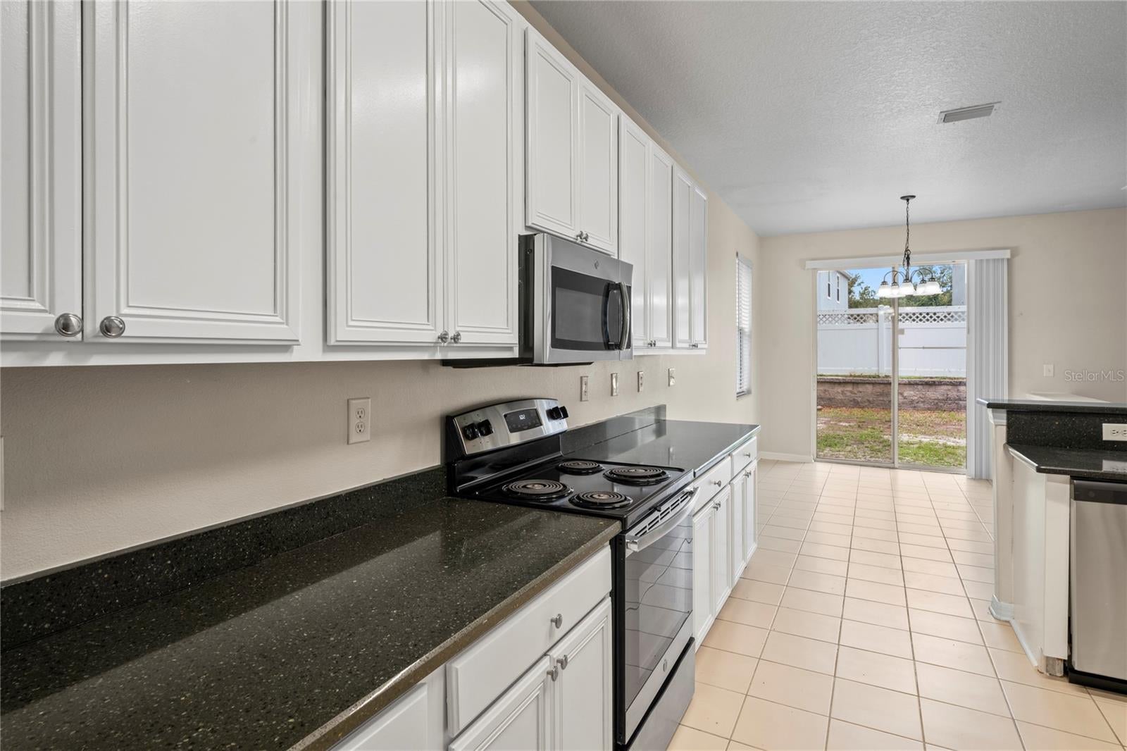 7249 Bridgeview Dr, Wesley Chapel, FL 33545 photo