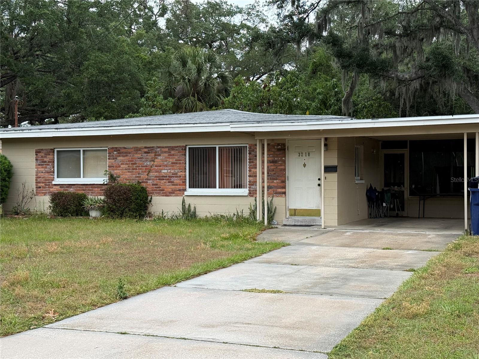3210 Fern St, Tampa, FL 33610