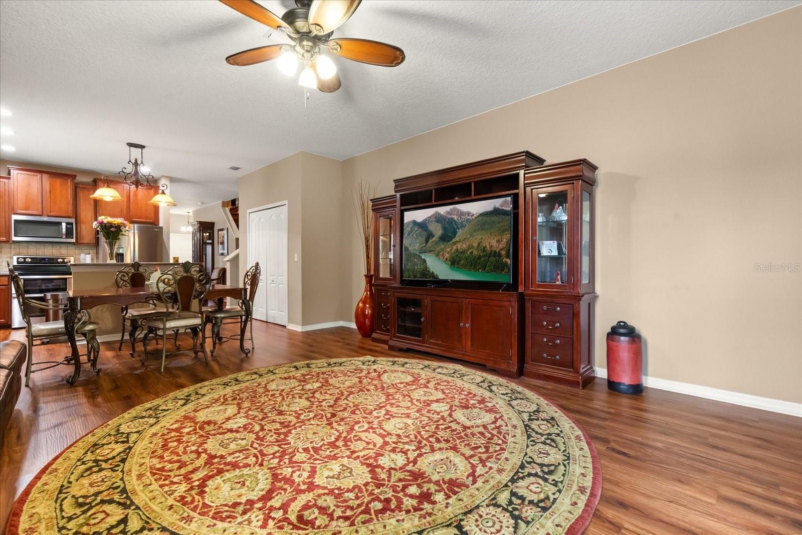 2721 Walden Woods Dr, Plant City, FL 33566 photo
