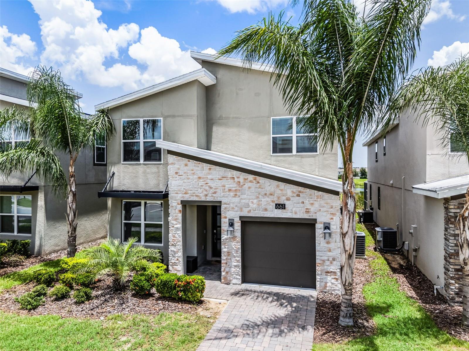 661 Drop Shot Dr, Davenport, FL 33896 photo