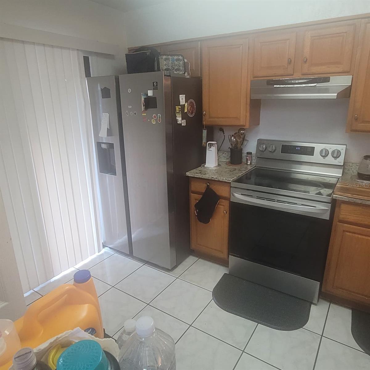 639 Golden Sunshine Cir, Orlando, FL 32807 photo