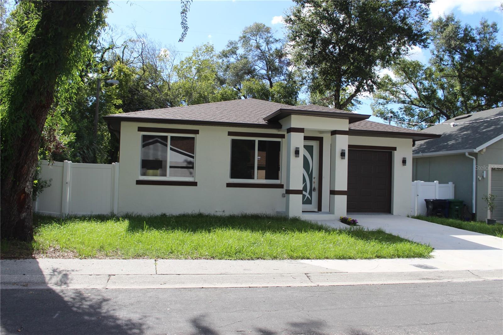 3712 N 36 St, Tampa, FL 33610 photo