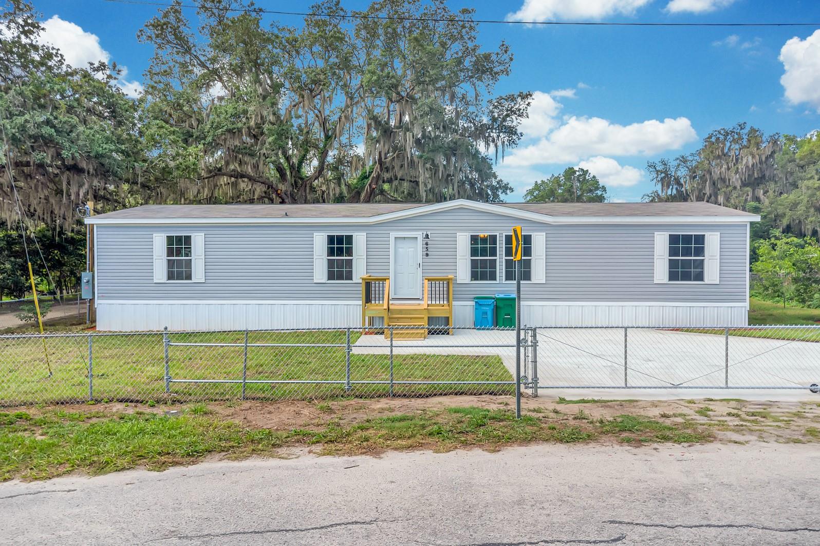 659 Alpine St, Mascotte, FL 34753